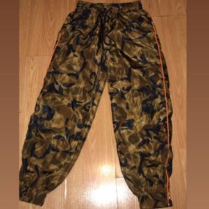Fashion nova oversized camp joggers